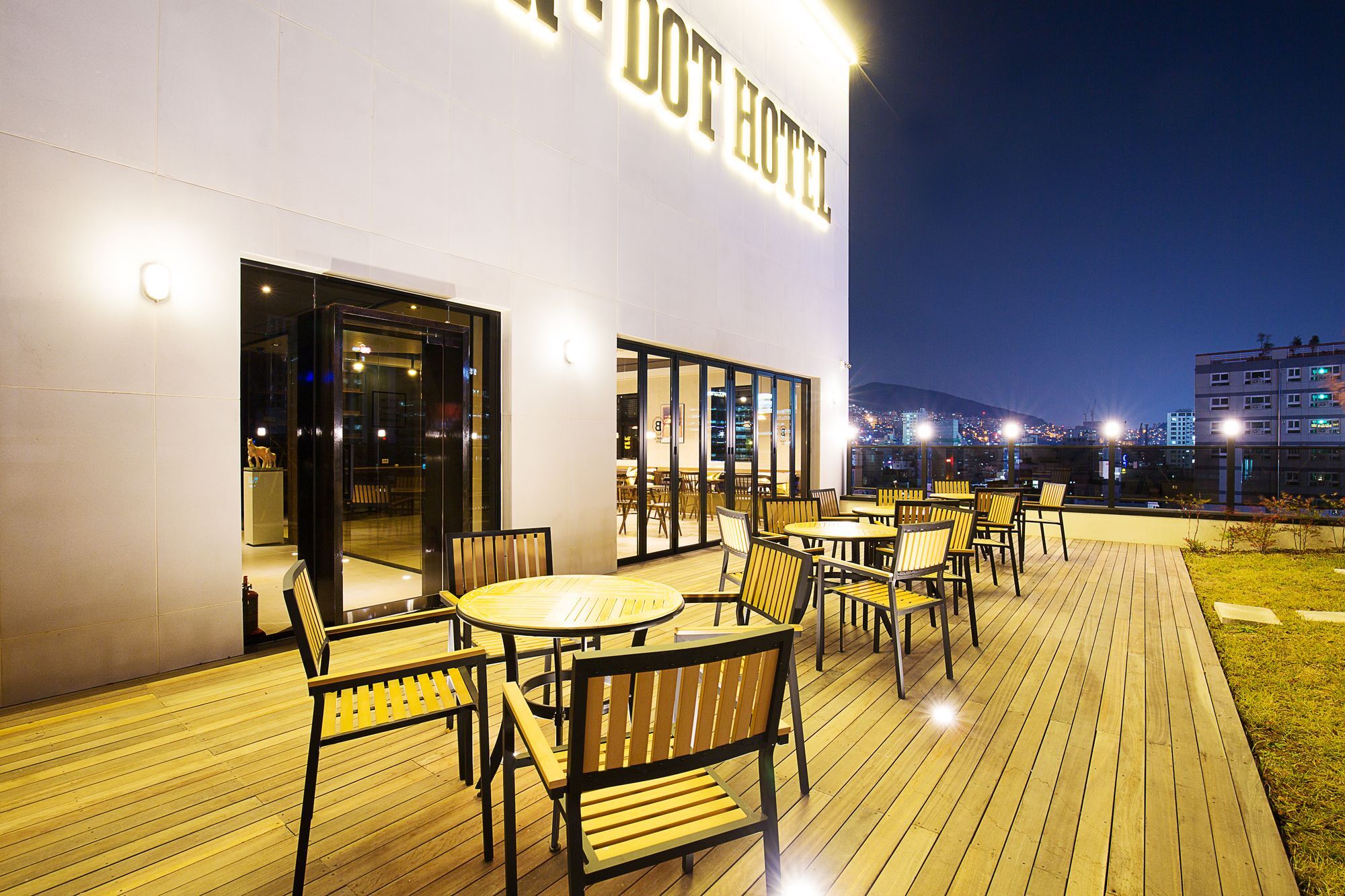 Brown Dot Hotel Busan Station מראה חיצוני תמונה