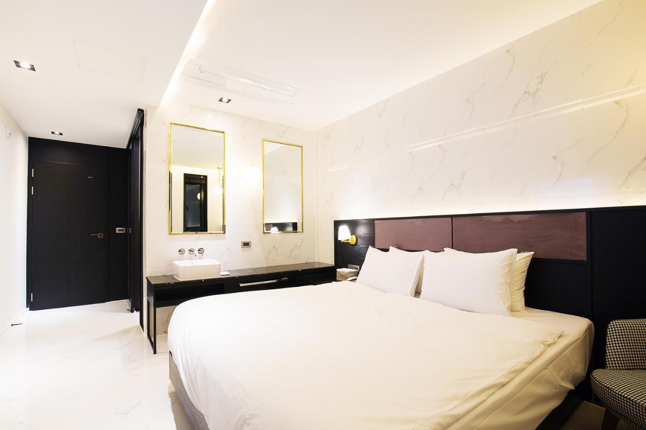 Brown Dot Hotel Busan Station מראה חיצוני תמונה